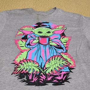 Neff X Star Wars Baby Yoda T shirt size M.